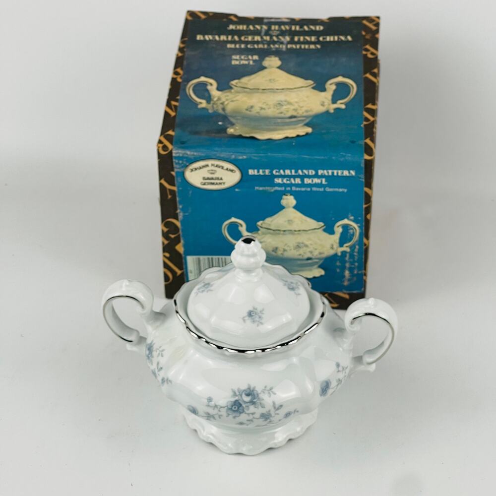 Johann Haviland Blue Garland Sugar Bowl Bavaria Germany Fine China with Box